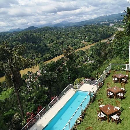 The Mountbatten Hotel Kandy Eksteriør bilde